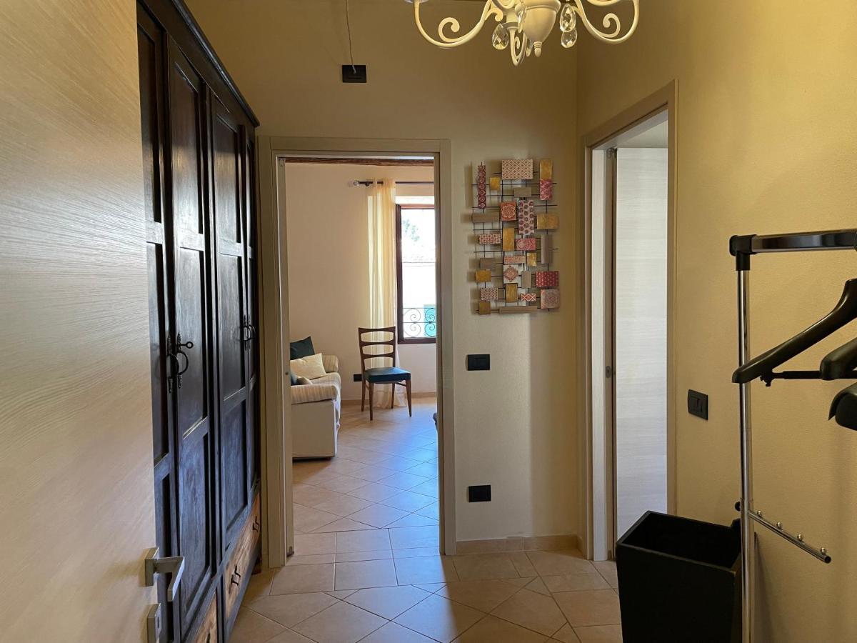 La Casa Sul Sasso In Town Serviced Accommodations 데르비오 외부 사진